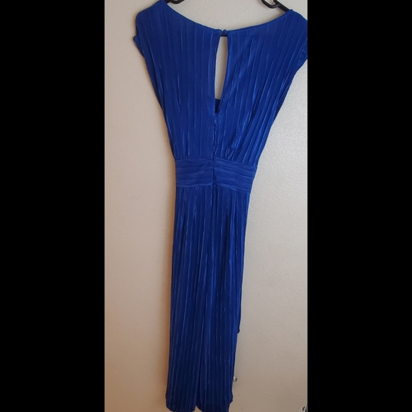 Maeve Anthropologie Blue Sleeveless Velvet Wide Leg Pleated Jumpsuit Pantsuit - Picture 5 of 9